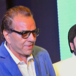 धर्मेन्द्र का निधन: 300+ फिल्मों के इस सितारे ने हमें अलविदा कह दिया